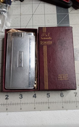 Ronson boxed pal lighter - ronson,